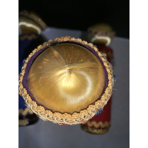 Vtg Wise Men Kitsch Handmade 60s 70s Satin Felt Sequins Beaded Bottle Nativity - Picture 7 of 8